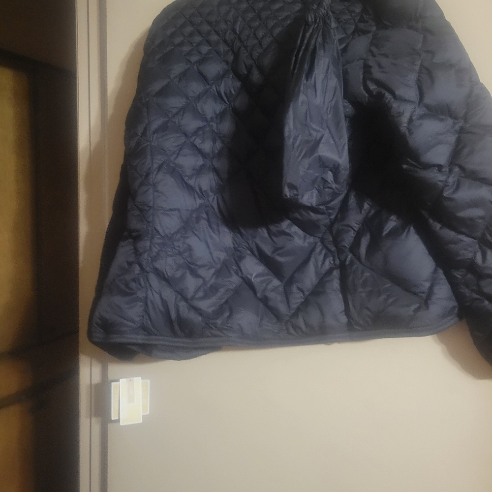 Coat - Picture 12 of 12